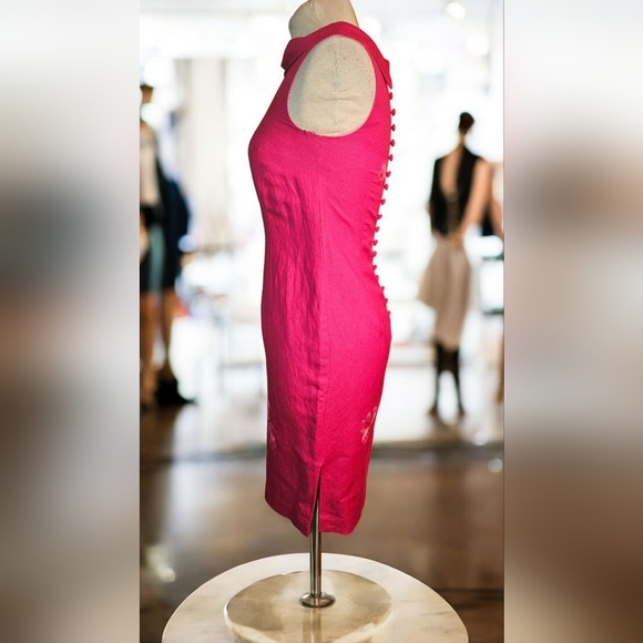 Vintage Fuchsia Butterfly Mini Dress. Buttons Down The Back. Size 8. Embroidery. - Picture 4 of 5